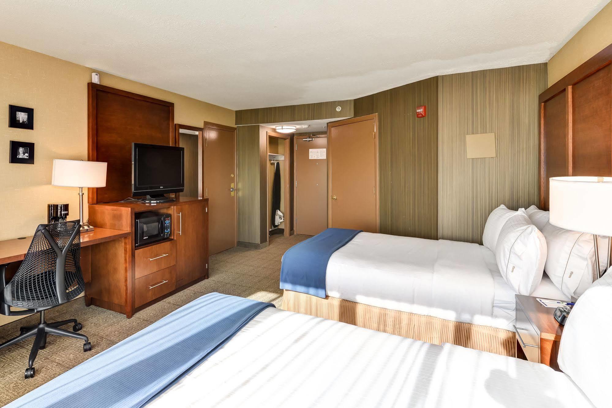 Holiday Inn Express Washington Dc Silver Spring By Ihg Zewnętrze zdjęcie